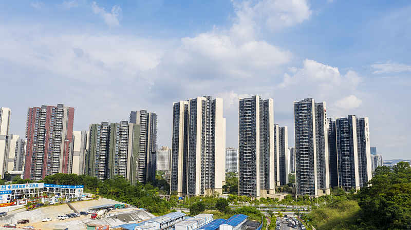 未来10年，楼梯房和电梯房哪个更保值？新规下，终于有答案了！