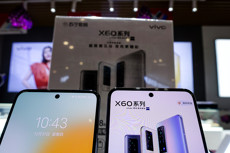 vivo|华为，小米和VIVO，哪款手机的性价比比较高？