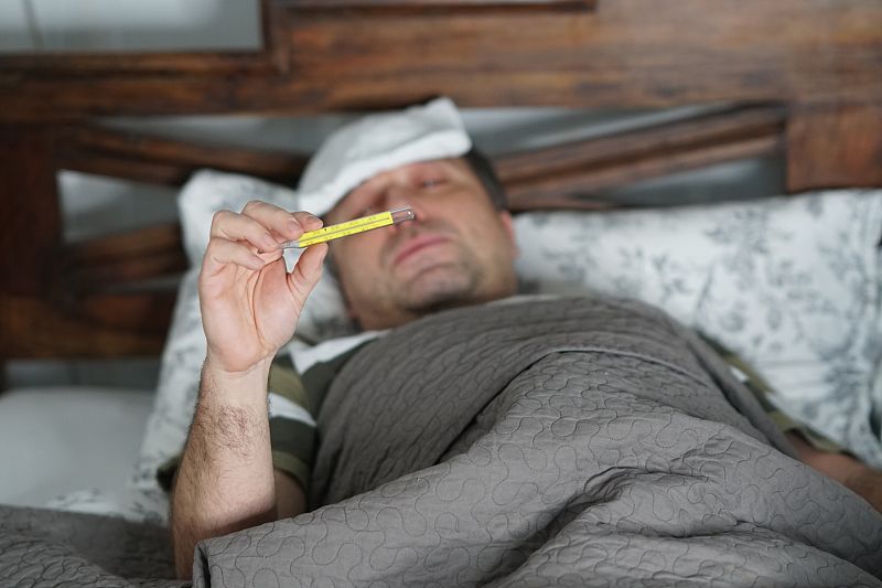 朱医生讲健康 43岁男子，查出肝癌晚期，生前从不喝酒，惋惜：肝癌“敲门声”，别不在意