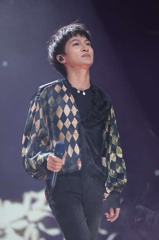 唐山大地震|唐山大地震45周年，周深龚俊景甜热巴等众星缅怀逝者，致敬重生