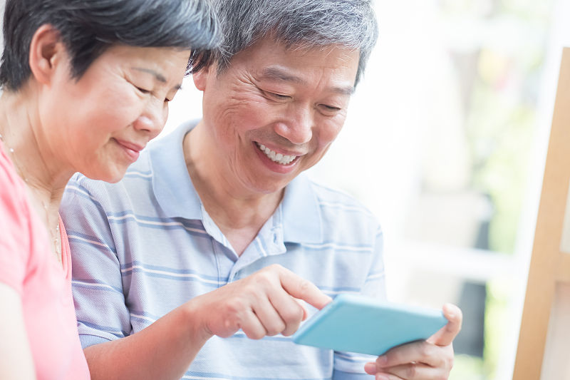 看大医|50岁以后想拥有一口好牙，尽量做到1勤3要，牙齿会感谢你