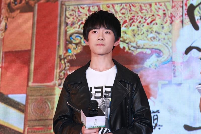 汪炀|四字弟弟的笑容，是最美的风景，易烊千玺的努力，让他风生水起！