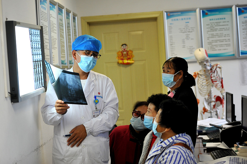 言谈健康 “骨头”不好的人，入秋后要额外注意些什么？养骨的关键就这这里