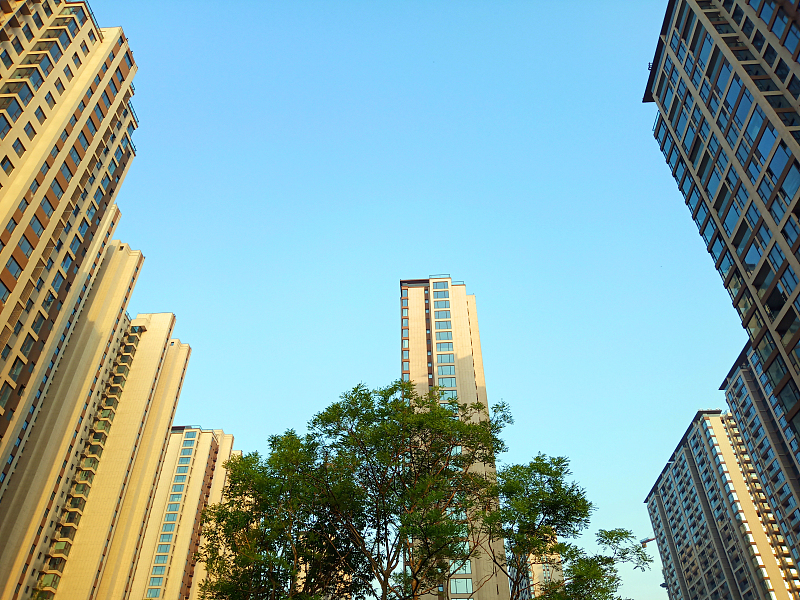 民法典|全面取消物业？央媒发文明确回应，新规下，业主将迎来三大权益