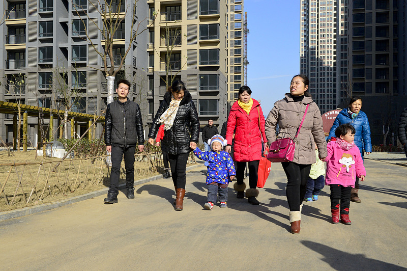房价|房子已经陷入“卖不掉、买不起”的尴尬境地？老干部提出解决方案