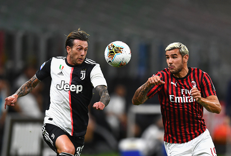 意甲|意甲焦点战：AC米兰VS尤文图斯，米兰要捍卫榜首位置，CCTV5直播！