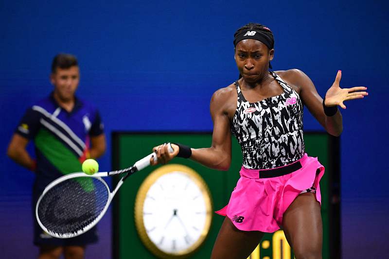 斯托瑟|張帥再奪大滿貫冠軍，賽后感謝斯托瑟：我們是永遠(yuǎn)的朋友