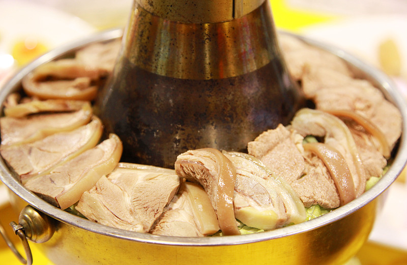 养生|骨科医生：养骨并不难，坚持做好2件事，或有助于养骨