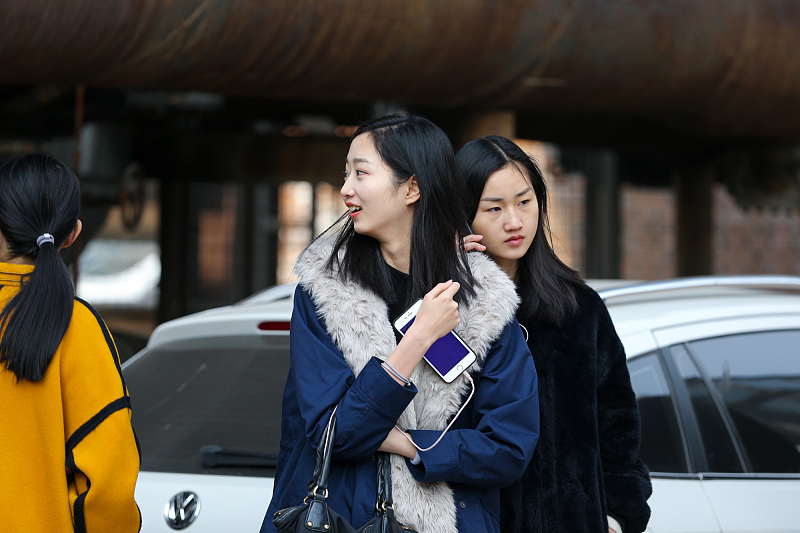 |奇葩说：下班后被工作消息轰炸？掌握3个方法，巧妙应对升职加薪