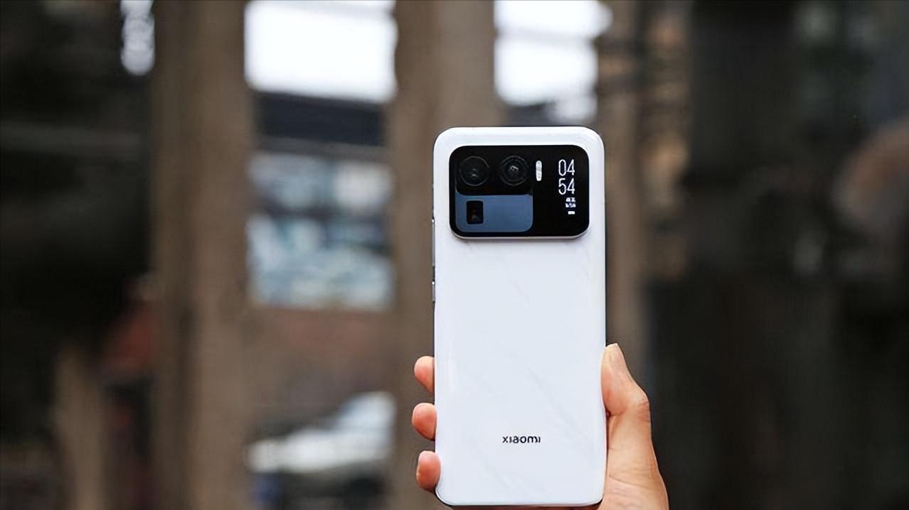 小米科技|安卓之光终于发光了，骤降2000元，入手小米11UItra不到4000元