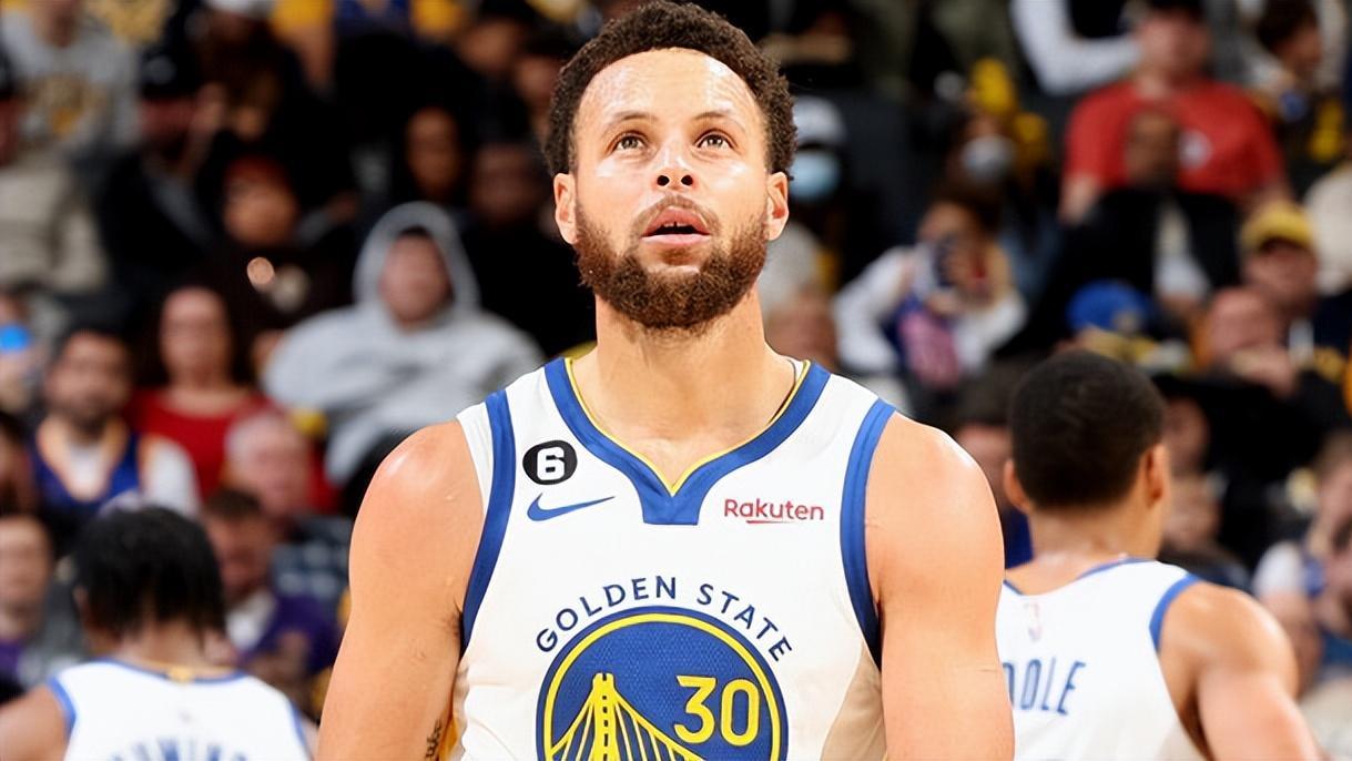 NBA两消息！湖人不打算交易，客场勇士直奔文班亚马