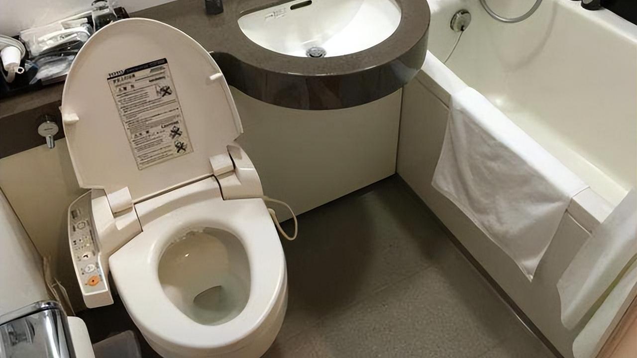 日本人卫生间细节有多“变态”？看完我不得不服，涨见识了