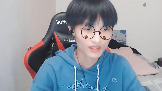 英雄联盟|“现在还有几个主播没被碰碎？”绝活哥确实猛，网友：北枫实力强