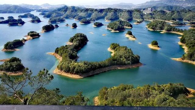 黄果树瀑布|我国最大的人工湖是什么湖？有多大？