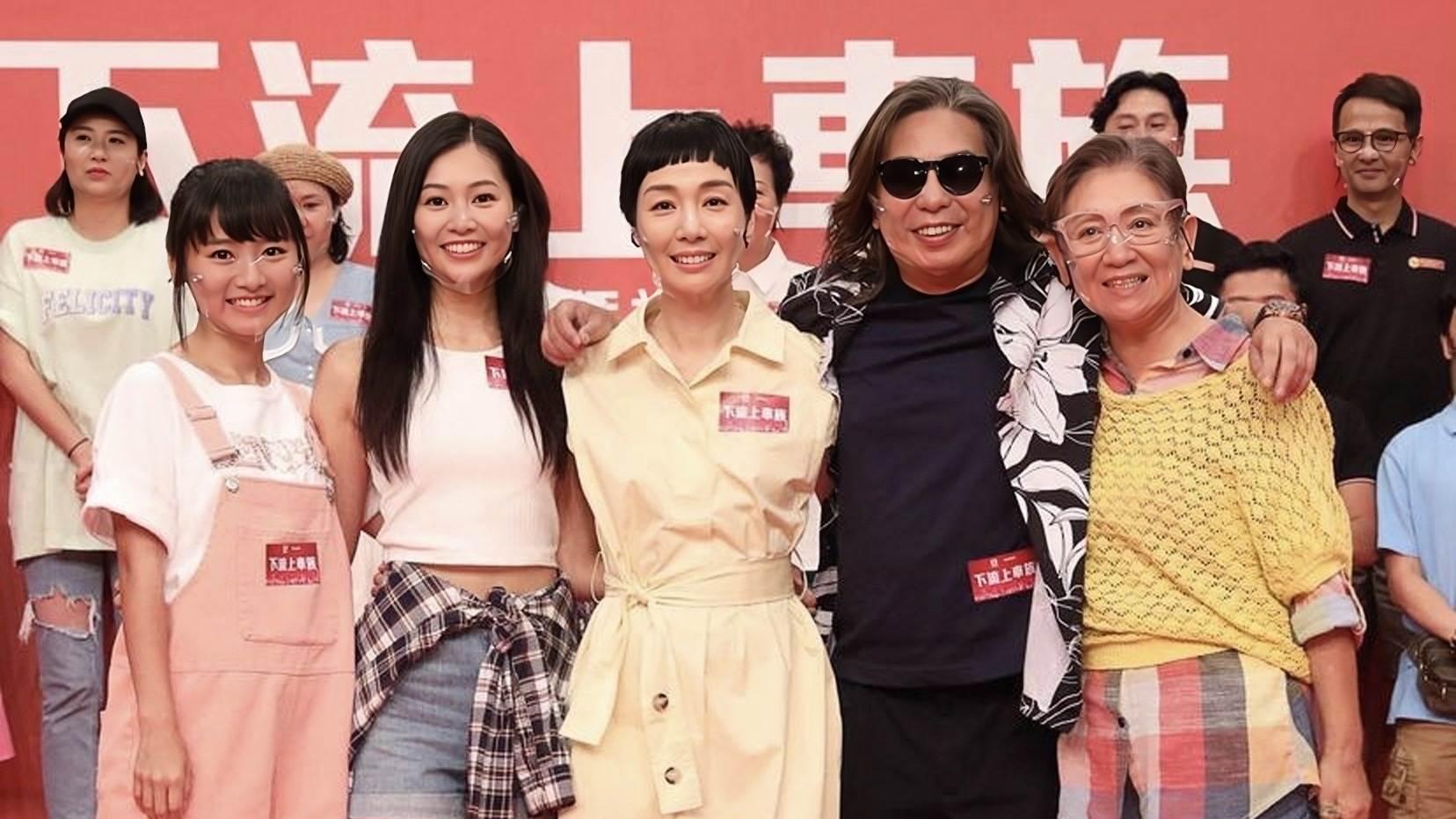 |香港知名女星新剧穿泳装出镜！身材不输年轻演员，与前夫隐婚11年