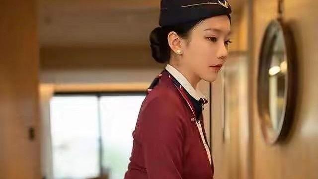 回顾：23岁空姐与男同事过夜，被未婚夫发现后回应：晚上给我修车