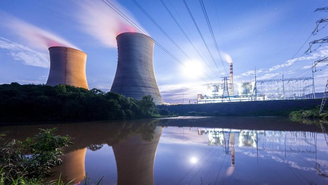 美西方坐不住了！中国核聚变技术获重大突破，2028年或将实现发电？