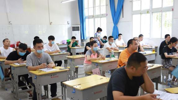 高校|铁饭碗不再“铁”了，这3个岗位有新调整，调整后成了合同工制度