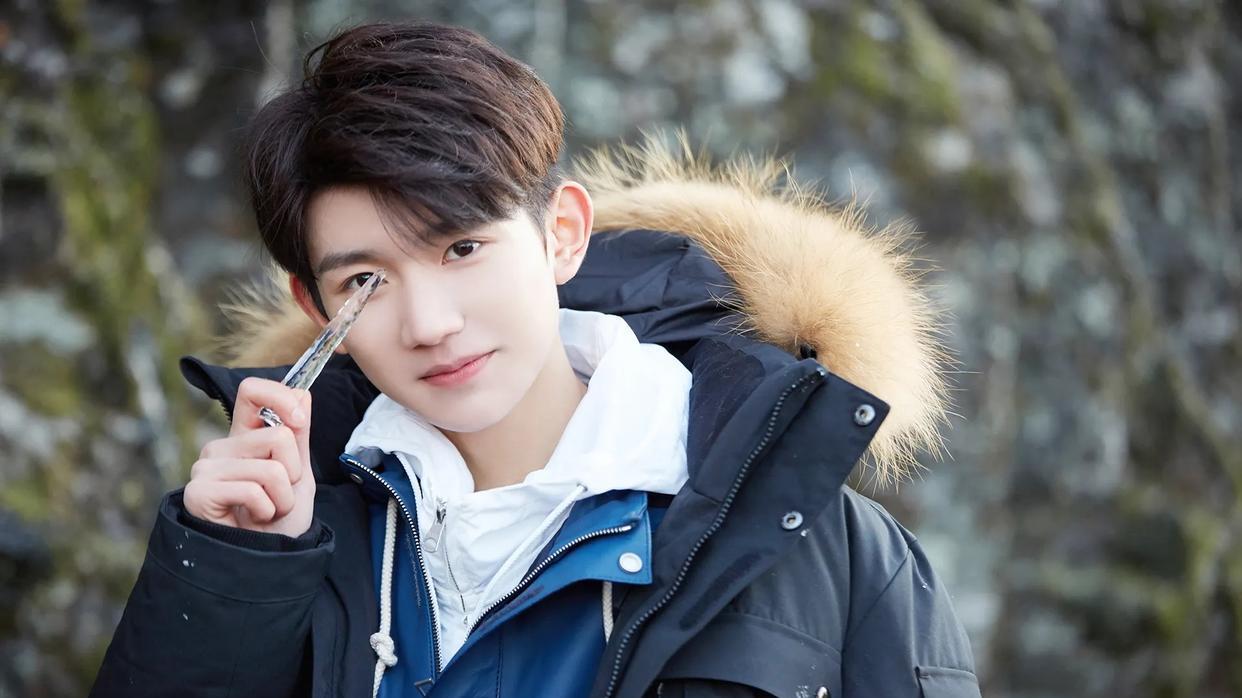 秦岚|2022.10.11娱乐爆料：罗晋、肖战、周冬雨、虞书欣、孟子义、王源