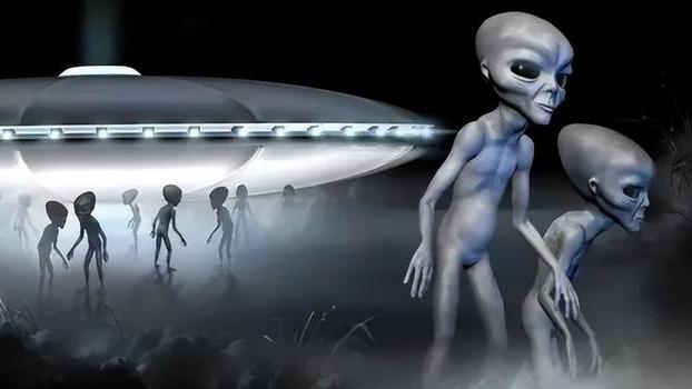 疑似巨大飞船坠毁在南极留下痕迹：长11公里，宽2公里，是什么？