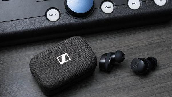 |森海塞尔新旗舰无线耳机：新的设计，更多的功能，以及标志性声音