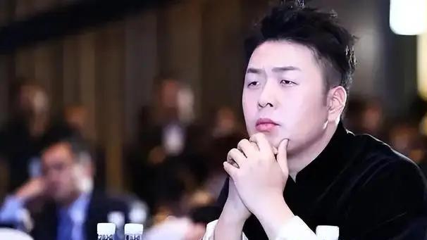 花西子 人家沈梦辰，在你最胖的时候嫁给你，你变瘦了就传离婚，那么巧？