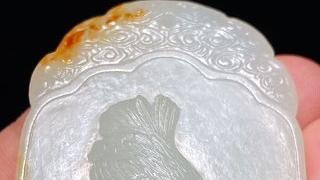 文玩|清乾隆 和田玉籽料 白玉留皮 子母鸡图 诗文牌 文玩牌