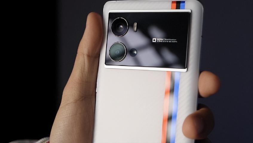 索尼|七月份最值得入手的四款旗舰机，清一色好评，苹果小米都有