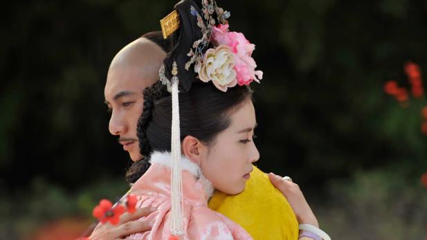 步步惊心|《步步惊心》通过精彩的故事，让大家感受女主的魅力，让人喜欢