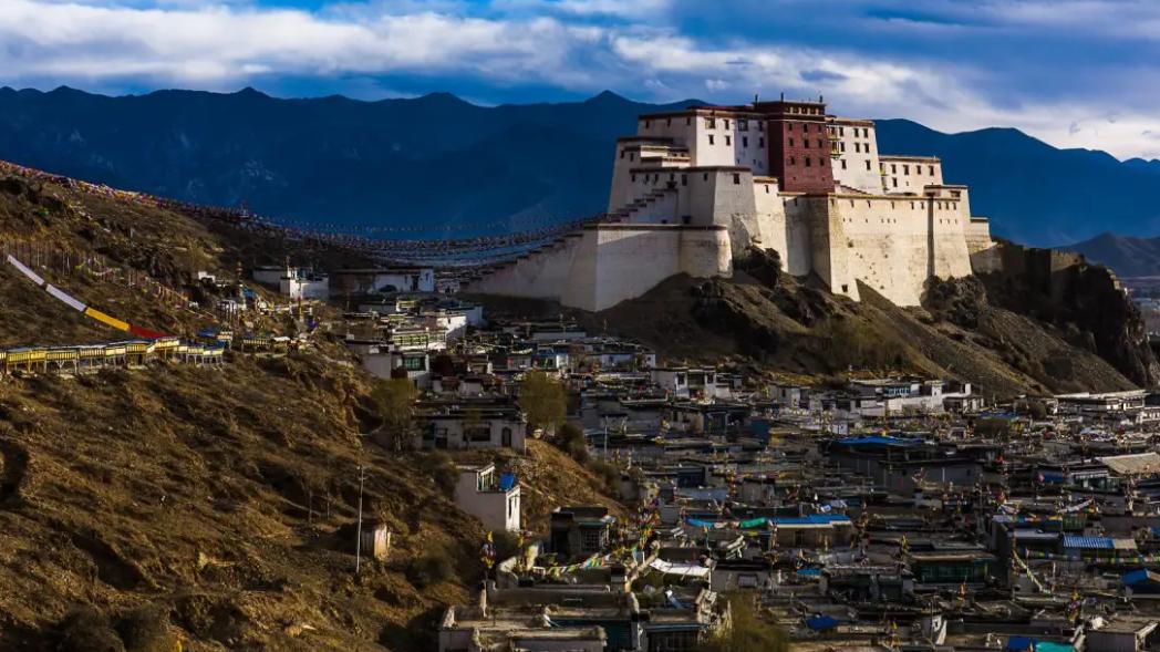 乌鲁木齐|有些景点去一次就够了，为什么有的人去过西藏，又很想重返西藏？