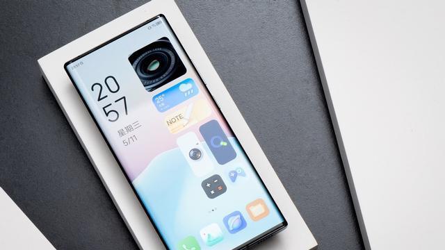 |中兴压力很大，16G+1TB旗舰迫降1300元！