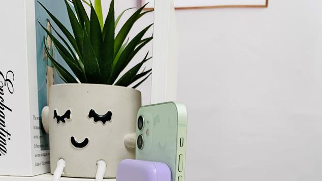 充电宝|别再被数据线缠绕了，试试这款无线充电宝吧\uD83C\uDF42