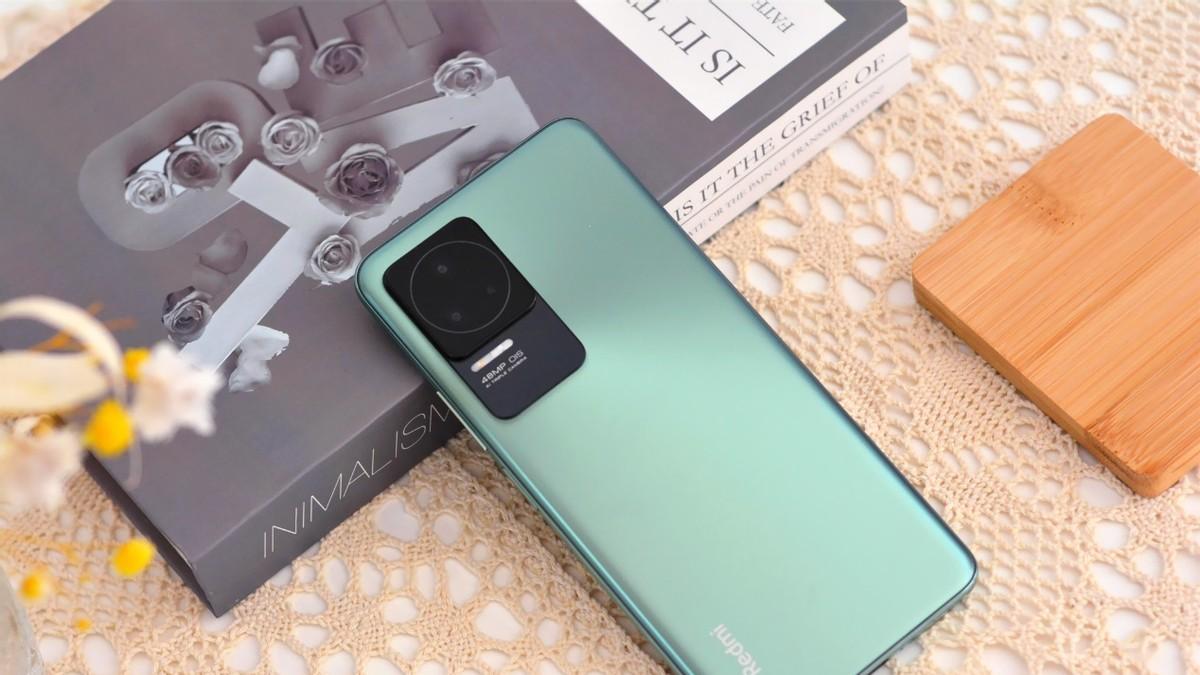 三星|仅1899元！天玑8100+2K三星屏+5500mAh，千元“水桶机”