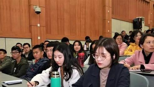 空军工程大学|空军工程大学公开进行招聘，不需要笔试，哪些人有优势？