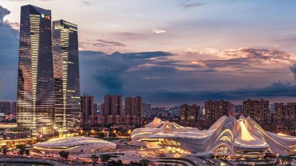 2021华中44市州GDP排名公布，武汉依旧中部一哥，郑州长沙贴身肉搏