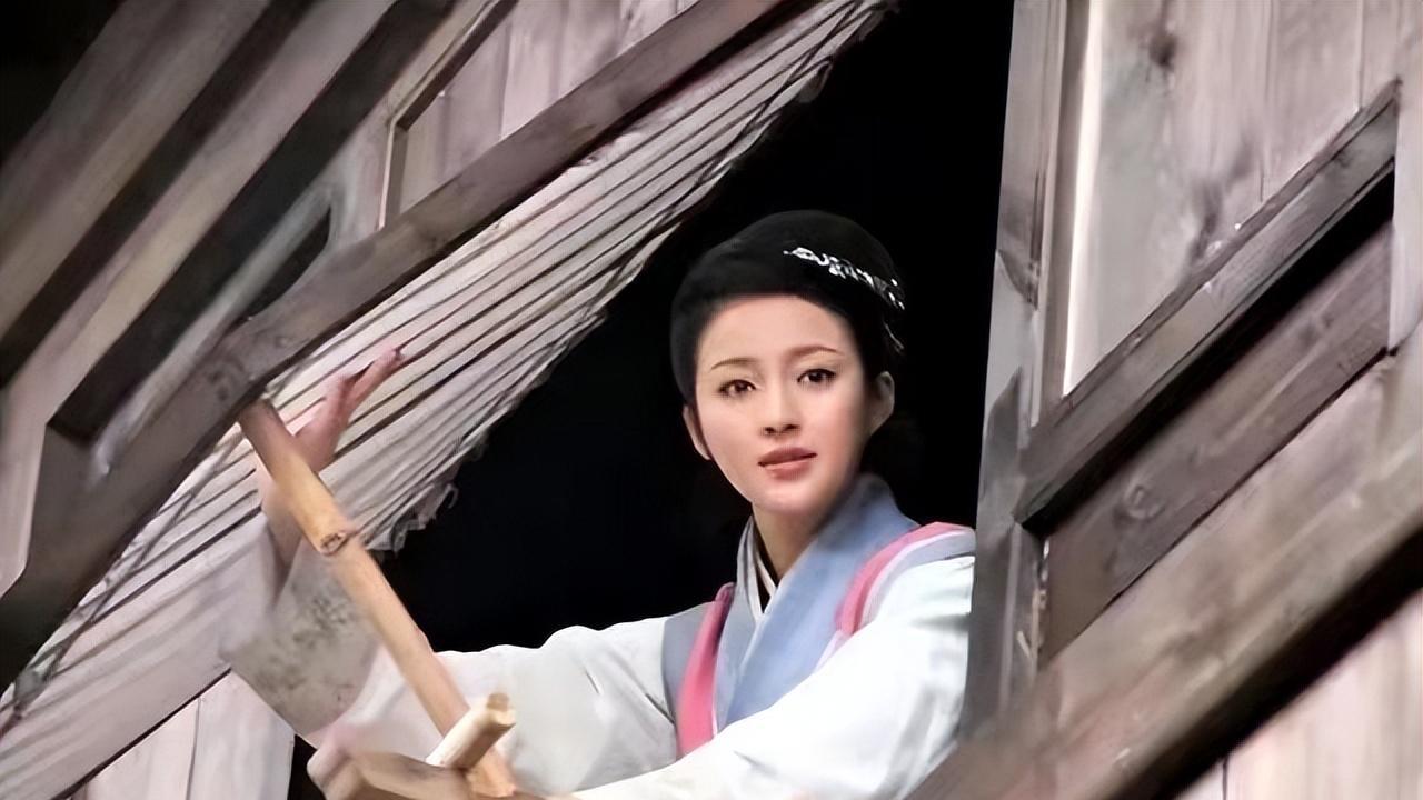 甘婷婷|甘婷婷：整容、发福、面部僵硬，最美“潘金莲”终究成为过去