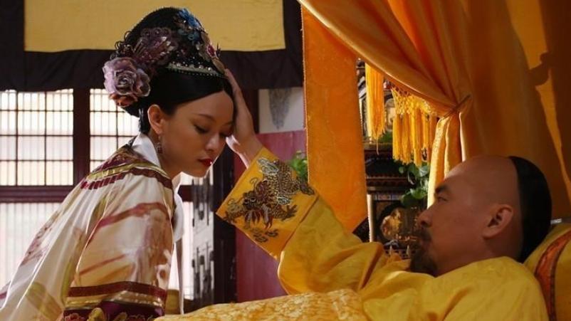 华妃|甄嬛传：出人预料，甄嬛坐上太后宝座的第一件事，就是要除掉端妃