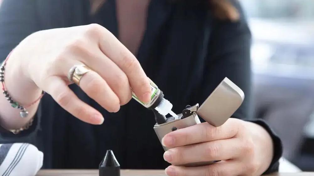 贩卖大麻电子烟油被判刑-最高法2022年十大涉毒典型案例