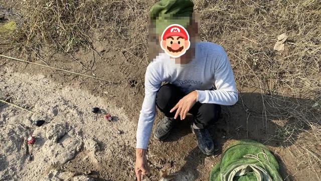垂钓红线别乱碰！四川男子钓了条“指肚大”的小鱼，结果成了嫌犯