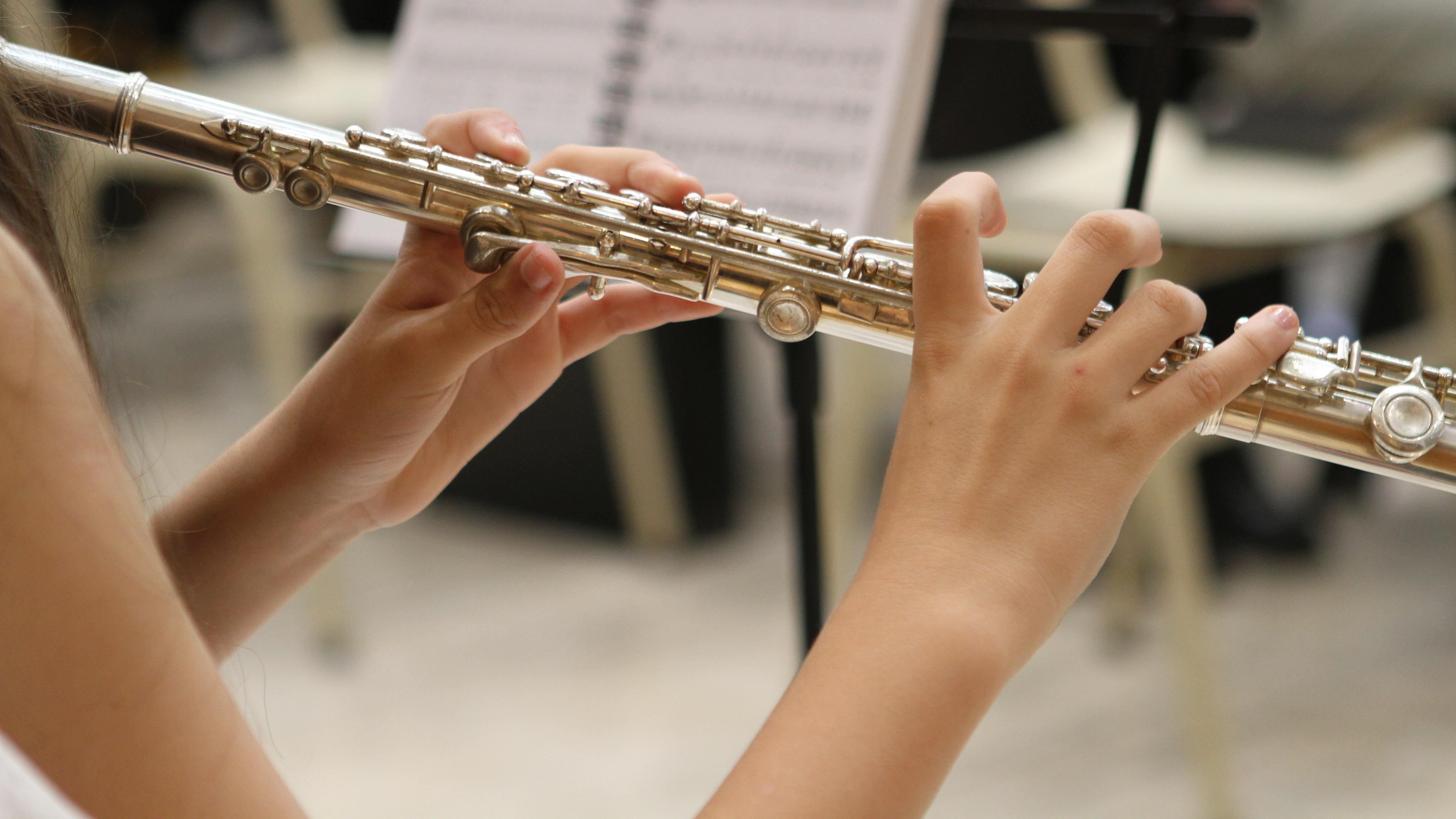 大学生|完全猜不到，美国大学生时薪最高的4个副业，时薪竟达85美元