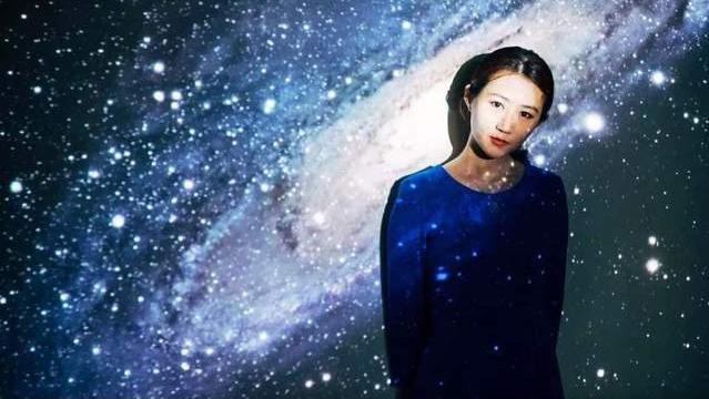 当她们成为自己