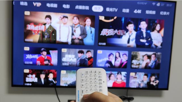 鼠标|无线键鼠评测，仅巴掌大小，远程操控，会议+电视神器