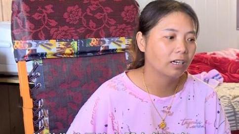 回顾姐姐借给弟弟56万，想要拿却遭拒，母亲：不该讨，给我儿子用