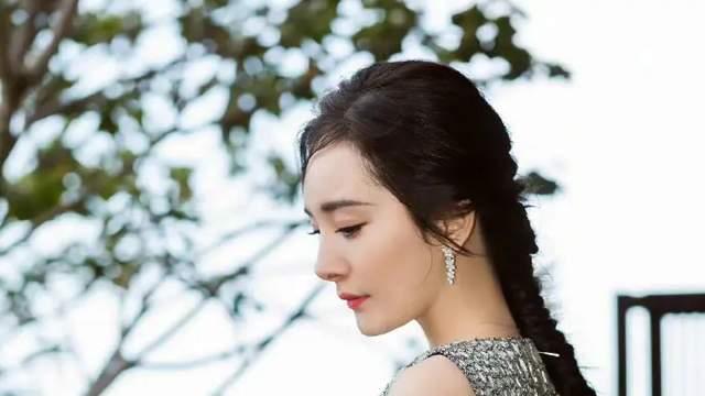 杨幂|杨幂接受采访，透露快要进组了，网友期待无限