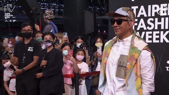 具俊晔|具俊晔成功翻红，台北时装周压轴登场，大方分享为大S庆生的细节