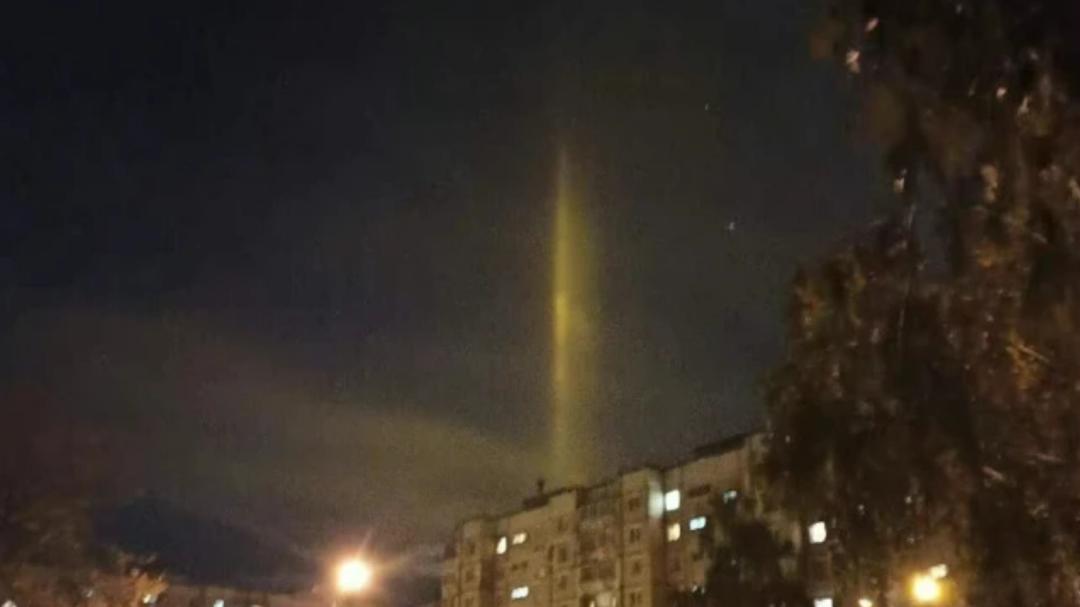 难道是“传送门”现身？越南上空出现黑圈，到底是什么