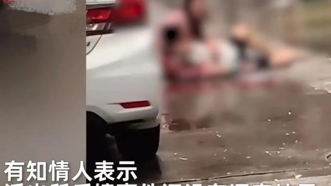 广东湛江，男子疑似赌球遭遇大冷门后想不开，选择跳楼轻生！