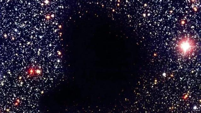 人类真是实验对象？“宇宙墙”被发现，研究者却感到惶恐