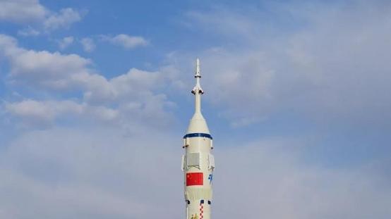 为何神州十五号要选择晚上发射，和后续的太空任务有关