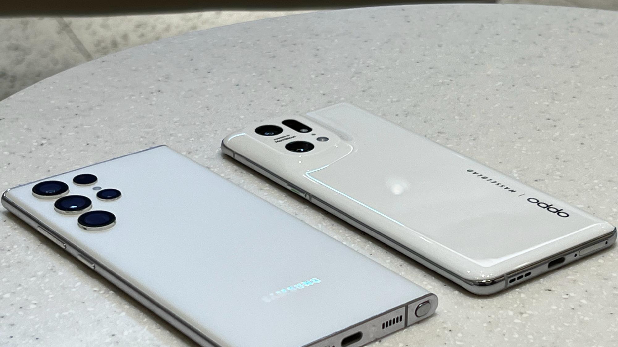 |看腻了各种“杀马特”炫光手机后盖，白色果然yyds！